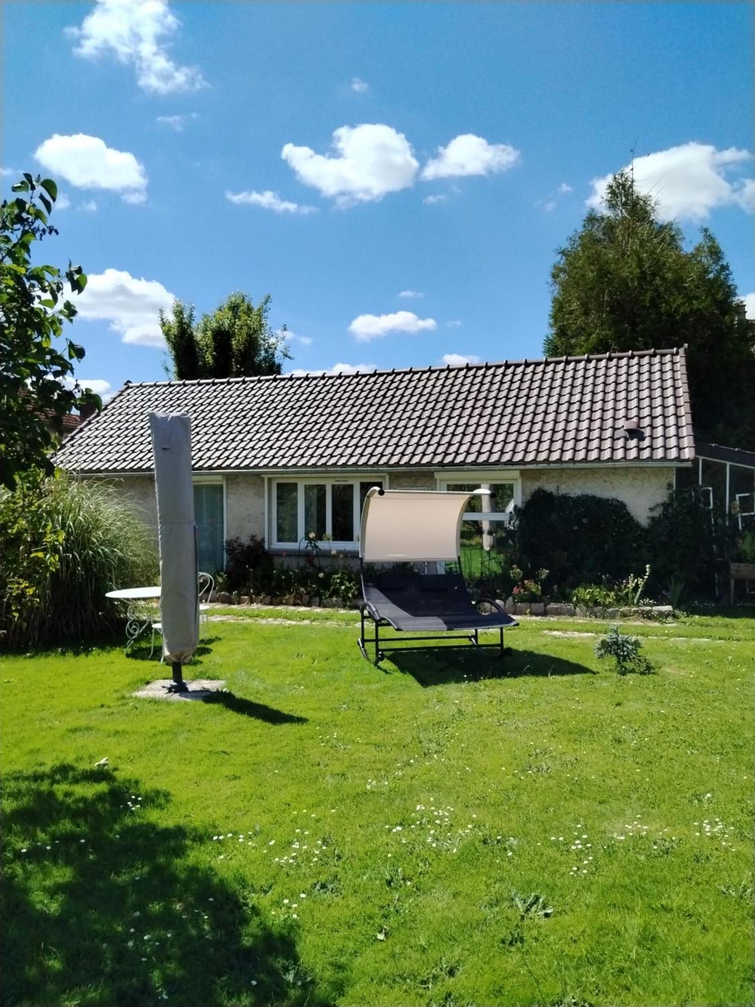 Le Cocon Des Layes Villa Les Essarts-le-Roi Exterior foto